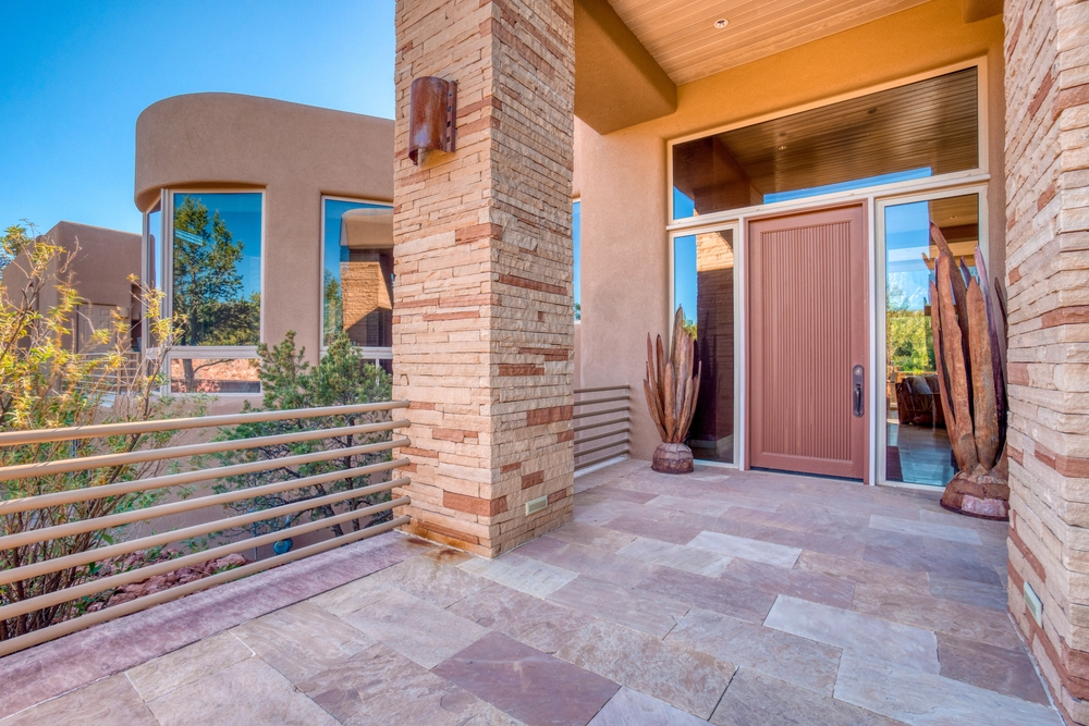 A,Luxury,Southwestern,Home,Entryway